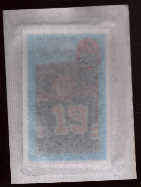Wrapped 1971 Kellogg's football card #2