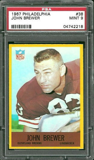 John Brewer - 1967 Philadelphia #38 - PSA 9