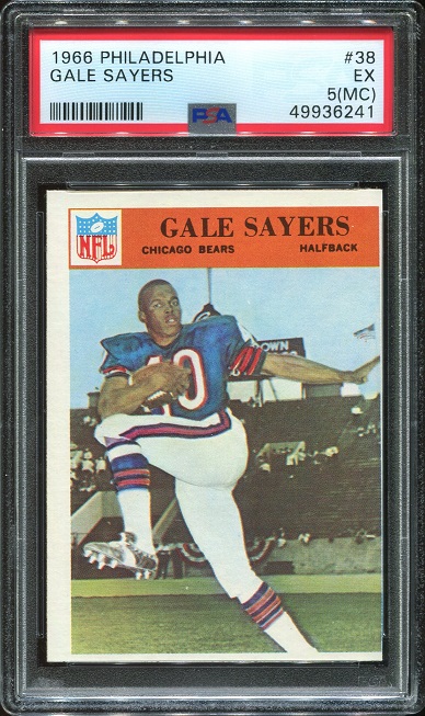 1966 Philadelphia #38 - Gale Sayers - PSA 5 mc
