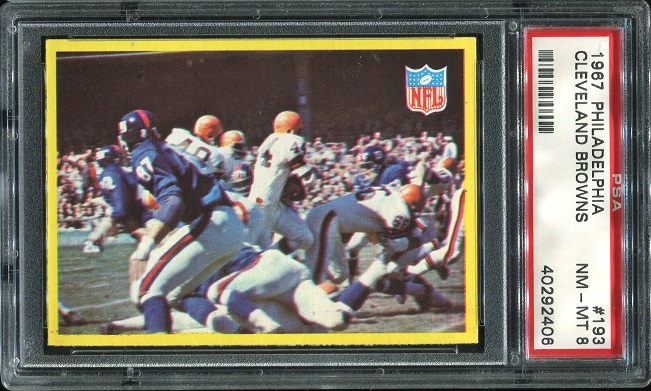 1967 Philadelphia #193 - Browns Play - PSA 8