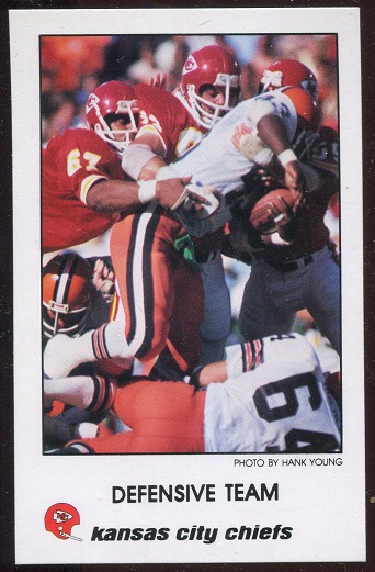 1980 Chiefs Police #10 - Defensive Team - mint